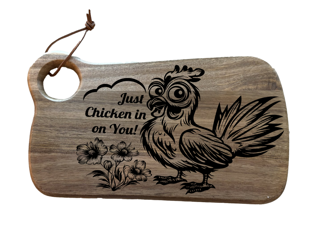 Planche à charcuterie gravée au laser | 35 x 27 cm | Plateau de service pour fromages et charcuteries | Idéal pour recevoir, une pendaison de crémaillère, un mariage ou comme cadeau