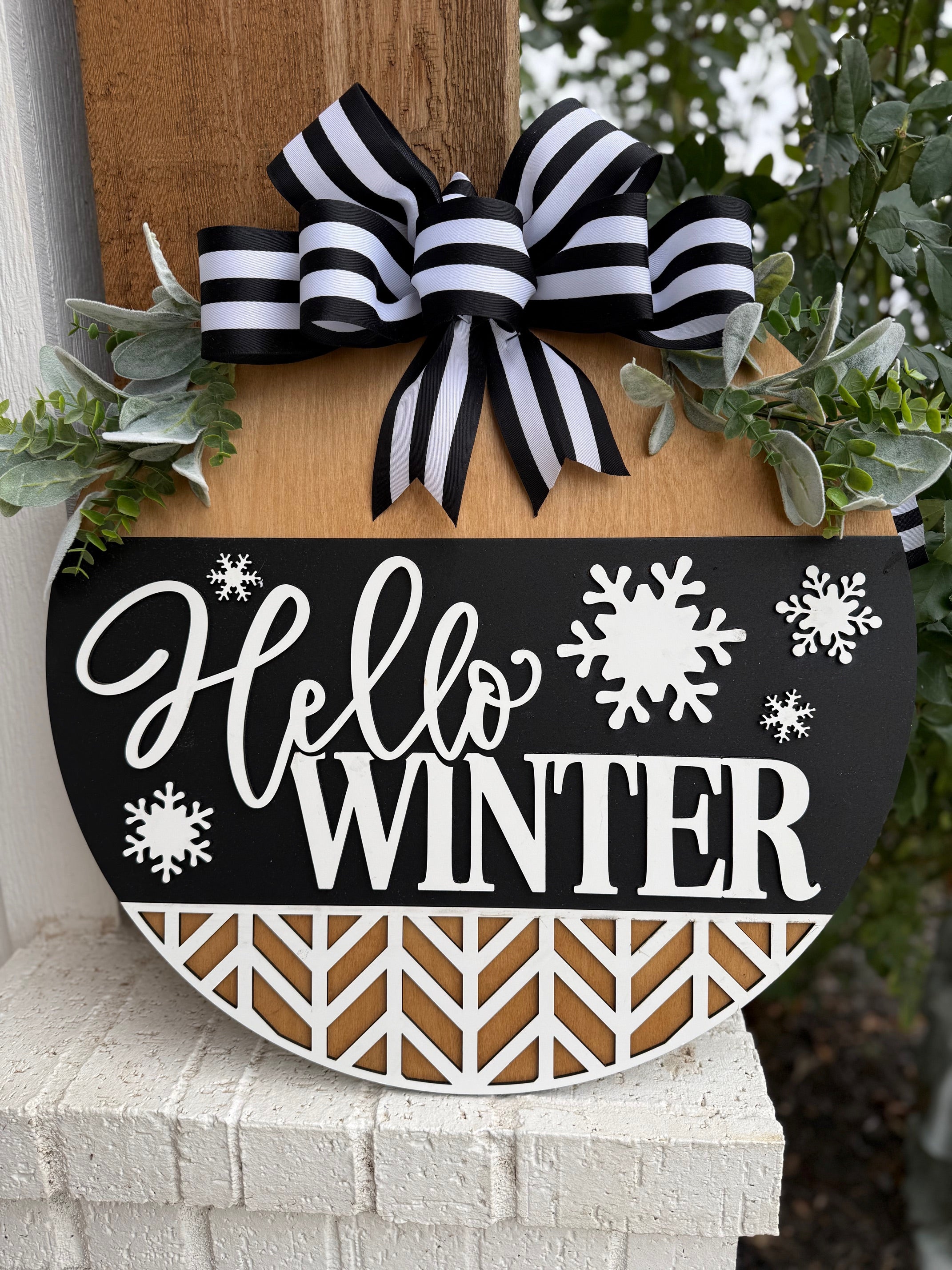 Hello Winter Door Sign – Black and White Winter Door Hanger, Snowflake Porch Decor, Farmhouse Winter Sign, Handmade Layered Wood