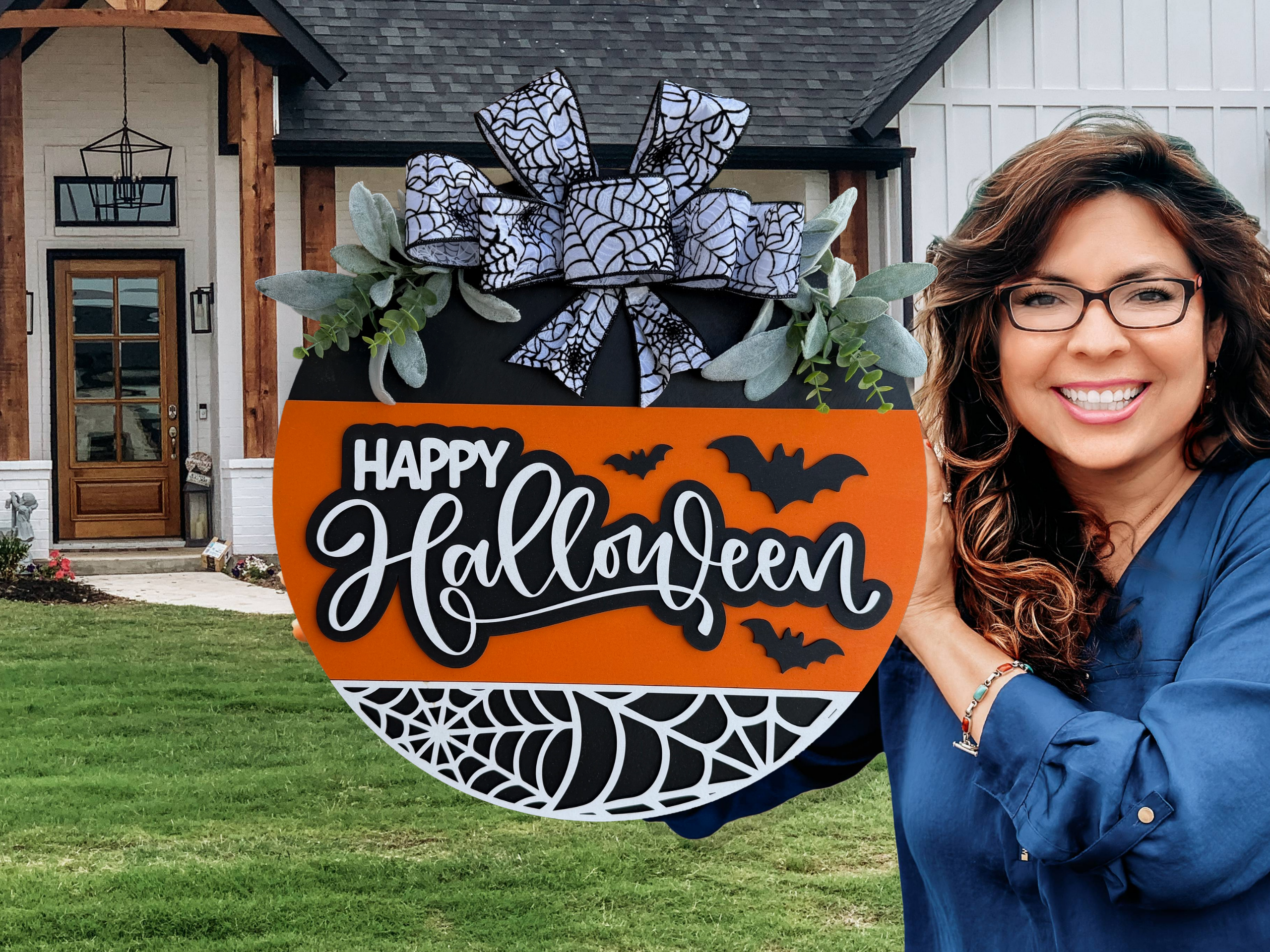Happy Halloween Door Sign – Layered Wood Bat & Web Wreath, Rustic Farmhouse Porch Decor, Spooky Fall Front Door Hanging