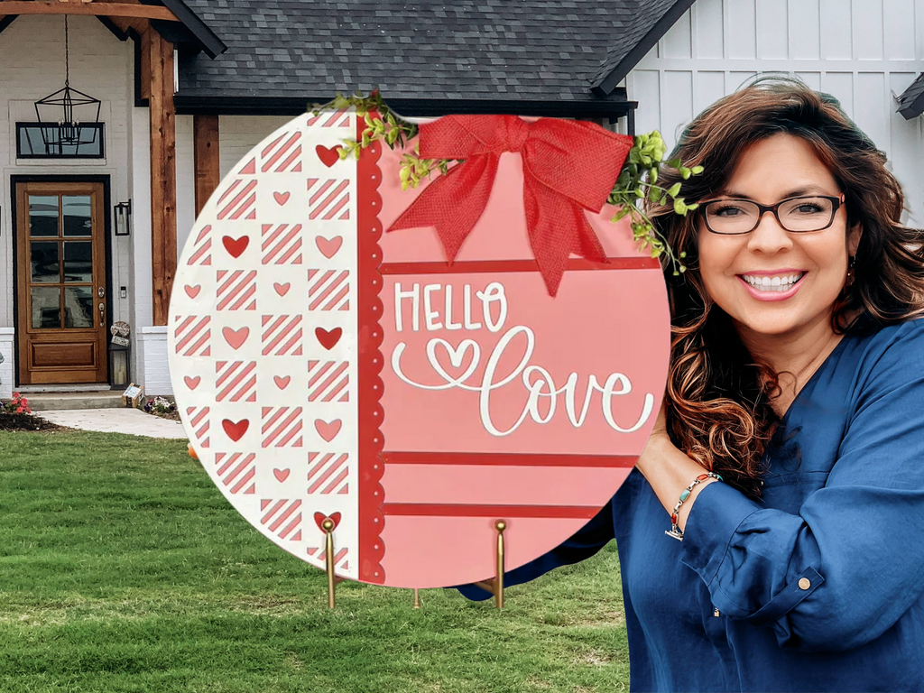 Hello Love Valentine Door Hanger • Valentine Front Door Sign • Pink Heart Decor • Valentine Porch Sign • Wooden Round