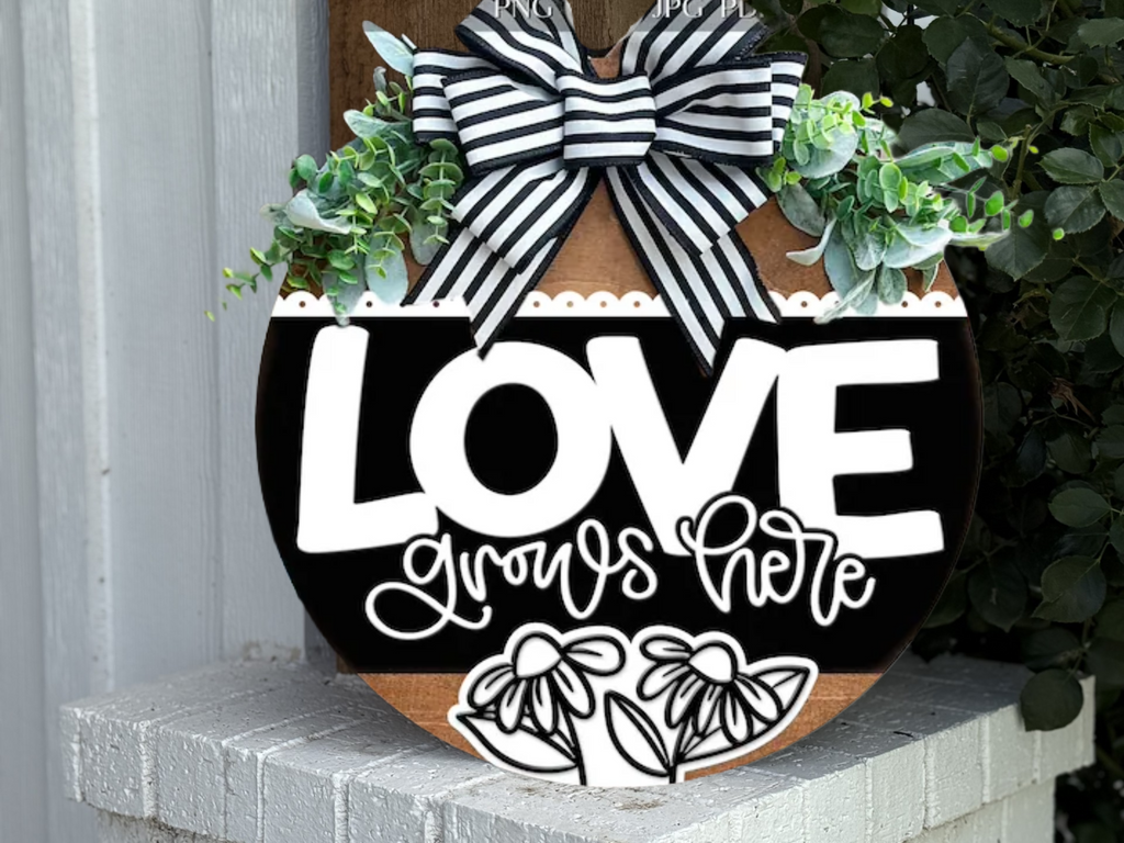 Love Grows Here Door Sign – Farmhouse Layered Wood Door Hanger, Black & White Bow Wreath, Rustic Porch Sign, Handmade Home Decor