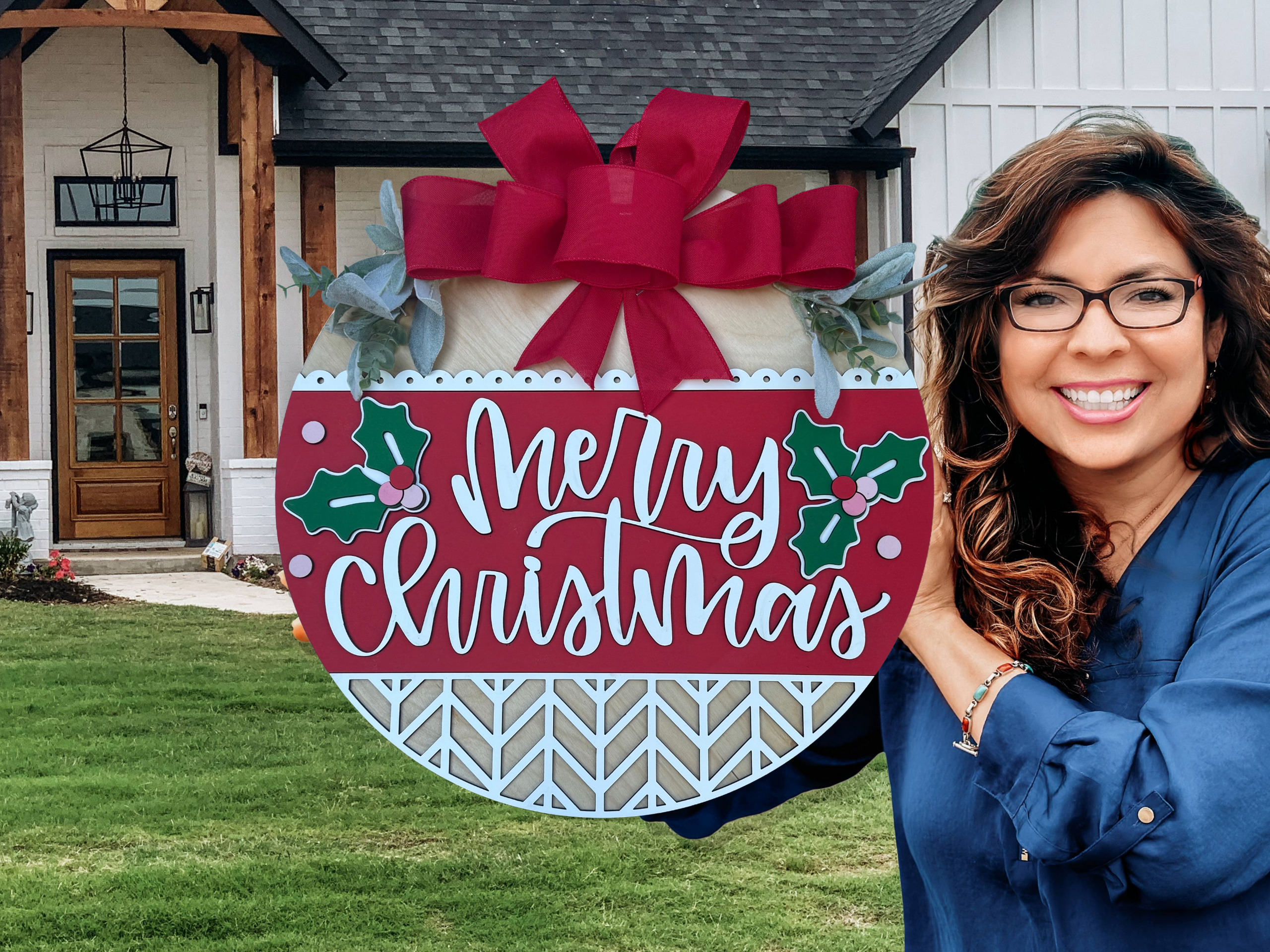 Merry Christmas Door Sign with Holly & Red Bow – Laser Cut Wooden Holiday Wreath for Front Porch – Farmhouse Christmas Décor