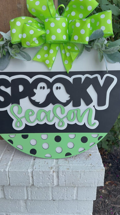 Spooky Season Ghosts Door Sign – Halloween Front Door Hanger, Black & Green Polka Dot Ghost Wreath, Farmhouse Porch Wall Decor (12”-20”)