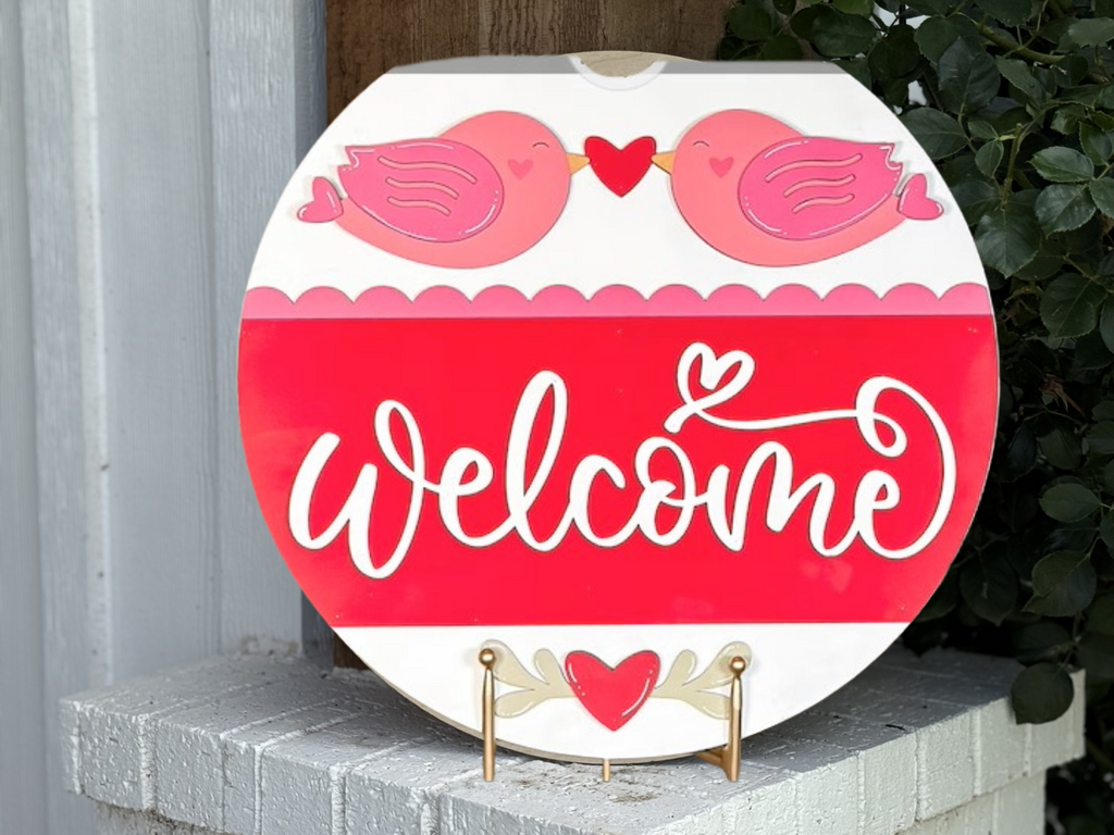 Welcome Love Doves Door Hanger • Valentine Door Sign • Red Heart Welcome Sign • Valentine Front Door Decor • Farmhouse Love Sign